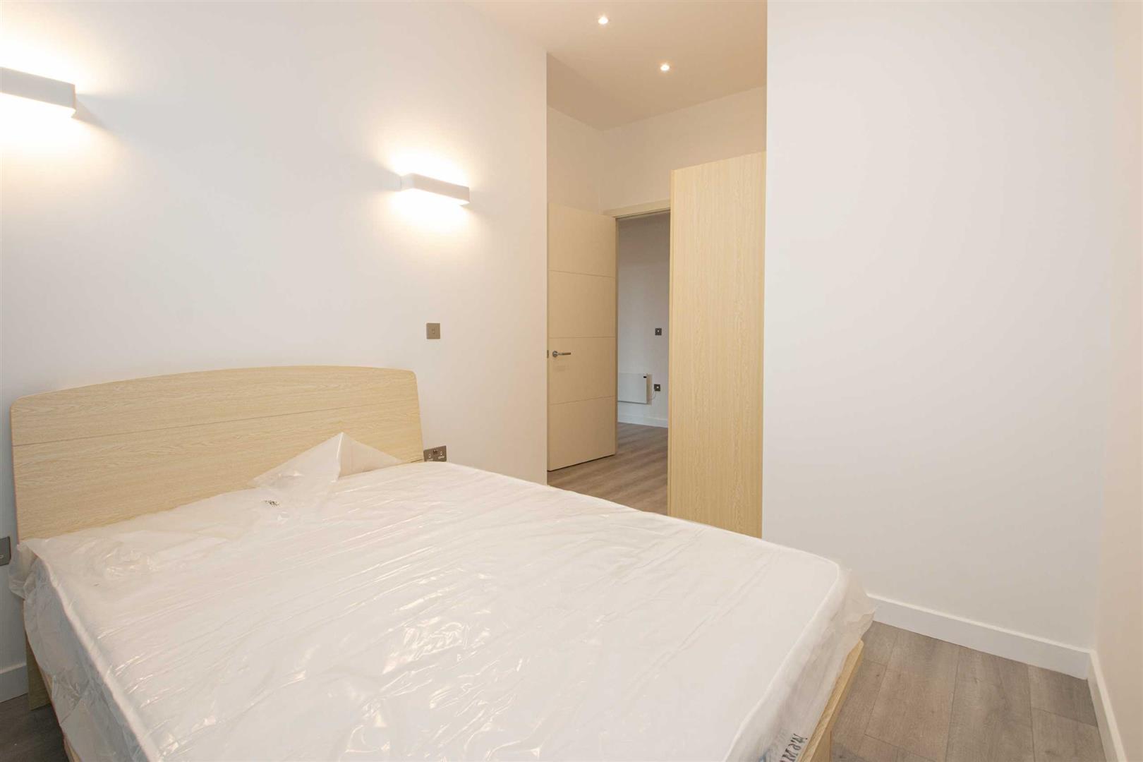 17 Capital Drive, Linford Wood, Milton Keynes